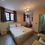 21-rooms