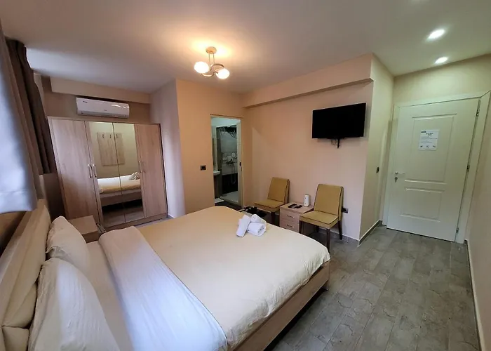 21-rooms 3* Tirana