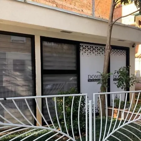 21-rooms Bed & Breakfast *